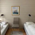 Apart-hotel Trysnes Brygge
