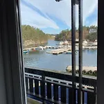 Apart-hotel Trysnes Brygge 4*