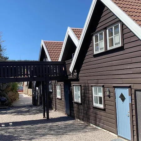 Trysnes Brygge كريستينساند
